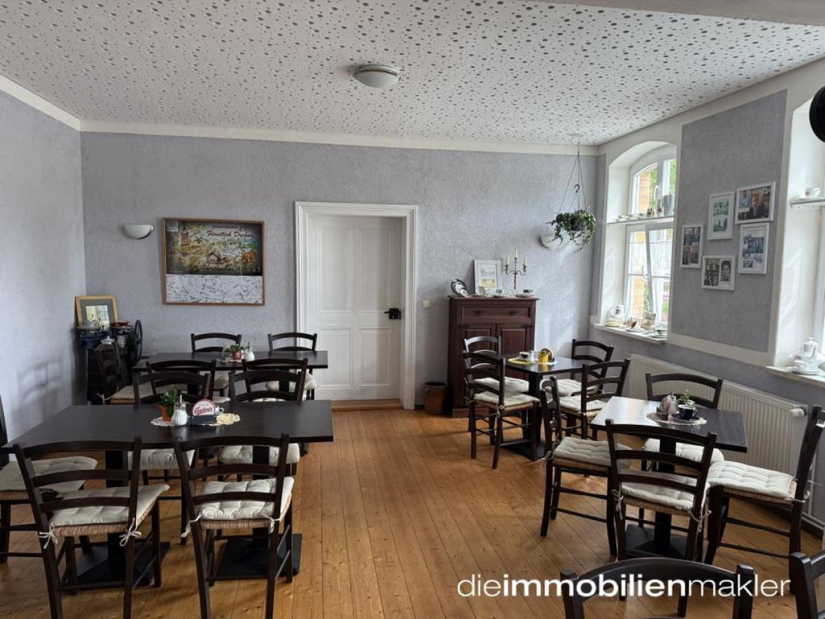 momentan Café