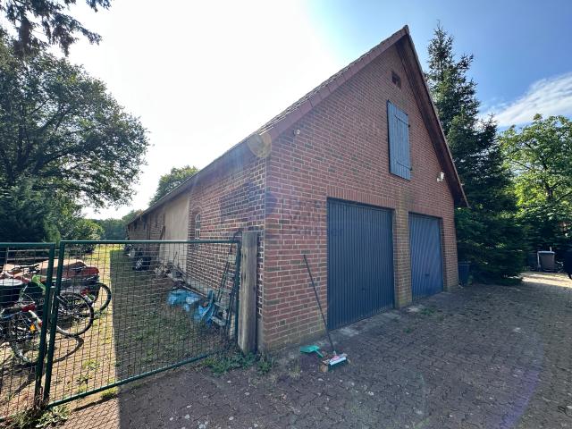 Garage Vorplatz