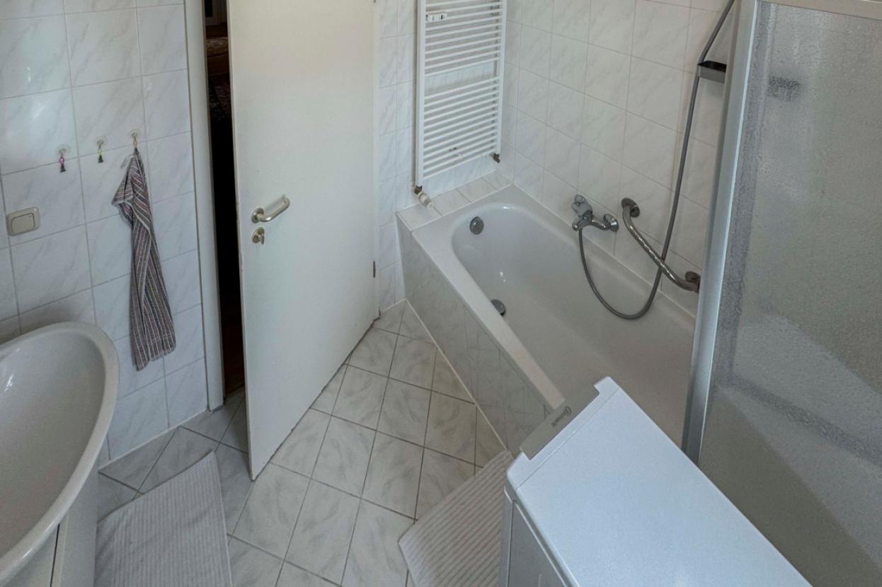 Badezimmer (2)