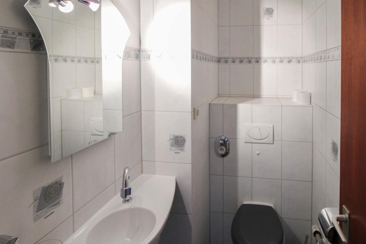 Separate Toilette
