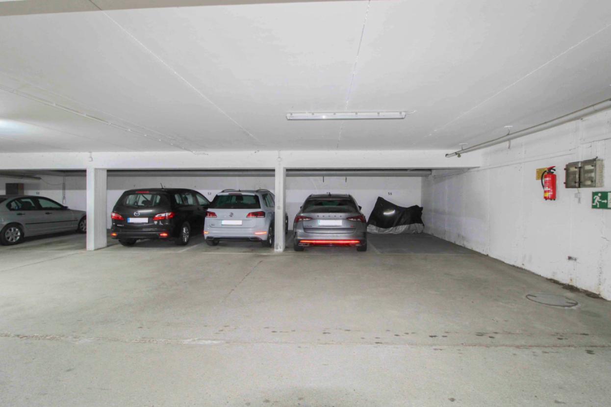 Garagenplatz 56