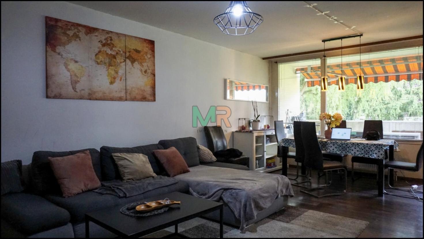 Wohnzimmer 1