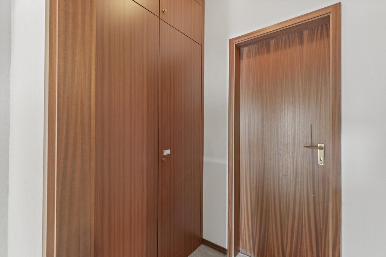 Einbauschrank