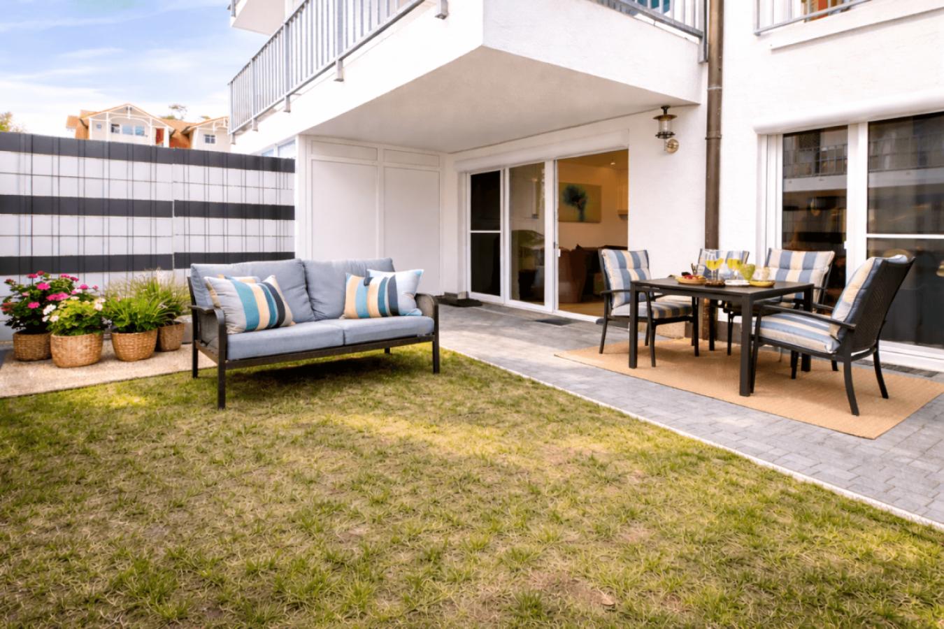 Terrasse und Garten