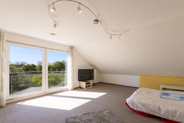 Kinderzimmer mit Balkon