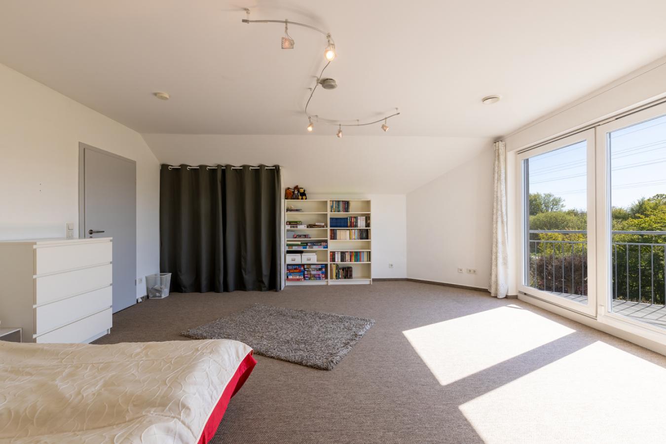 Kinderzimmer mit Balkon