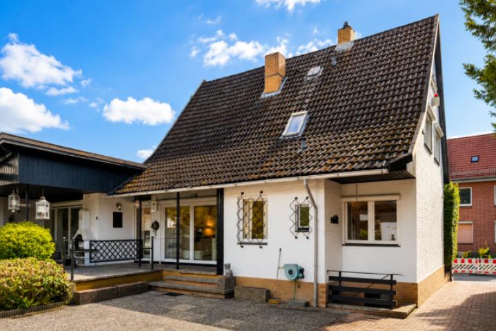 Hausansicht vom Garten