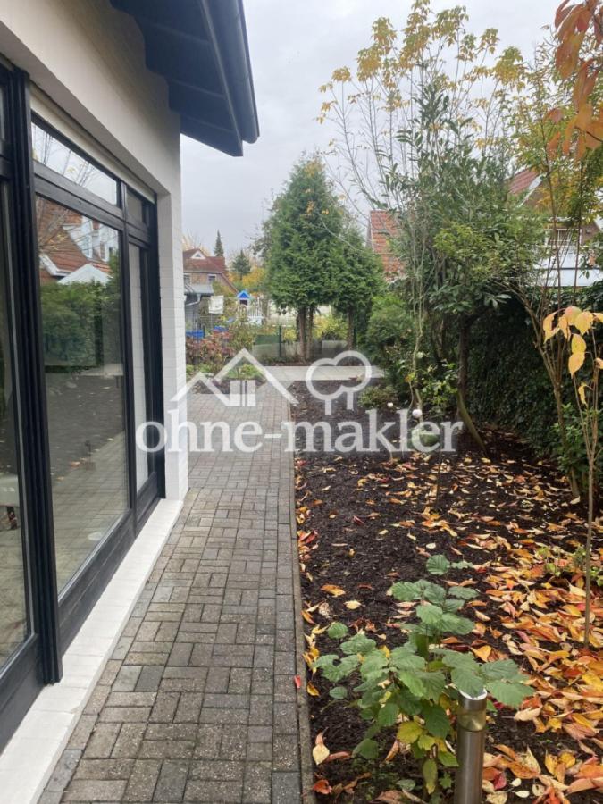 Garten - Blick zur Sitzecke