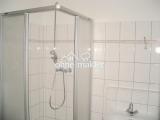 zweites Bad mit Dusche