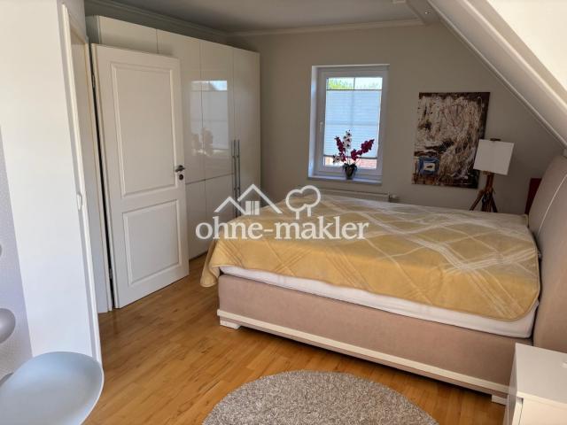 1 Schlafzimmer OG