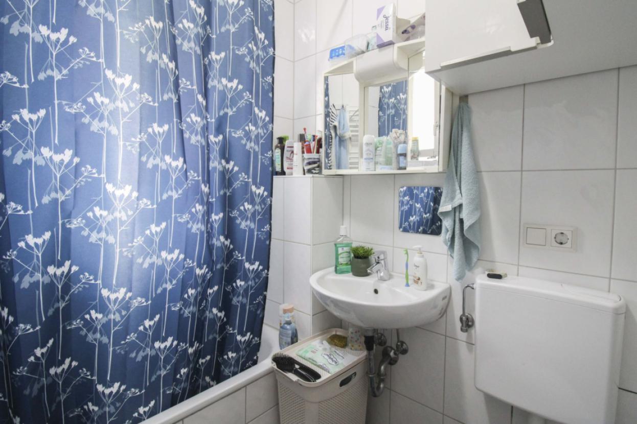 Badezimmer 1.OG