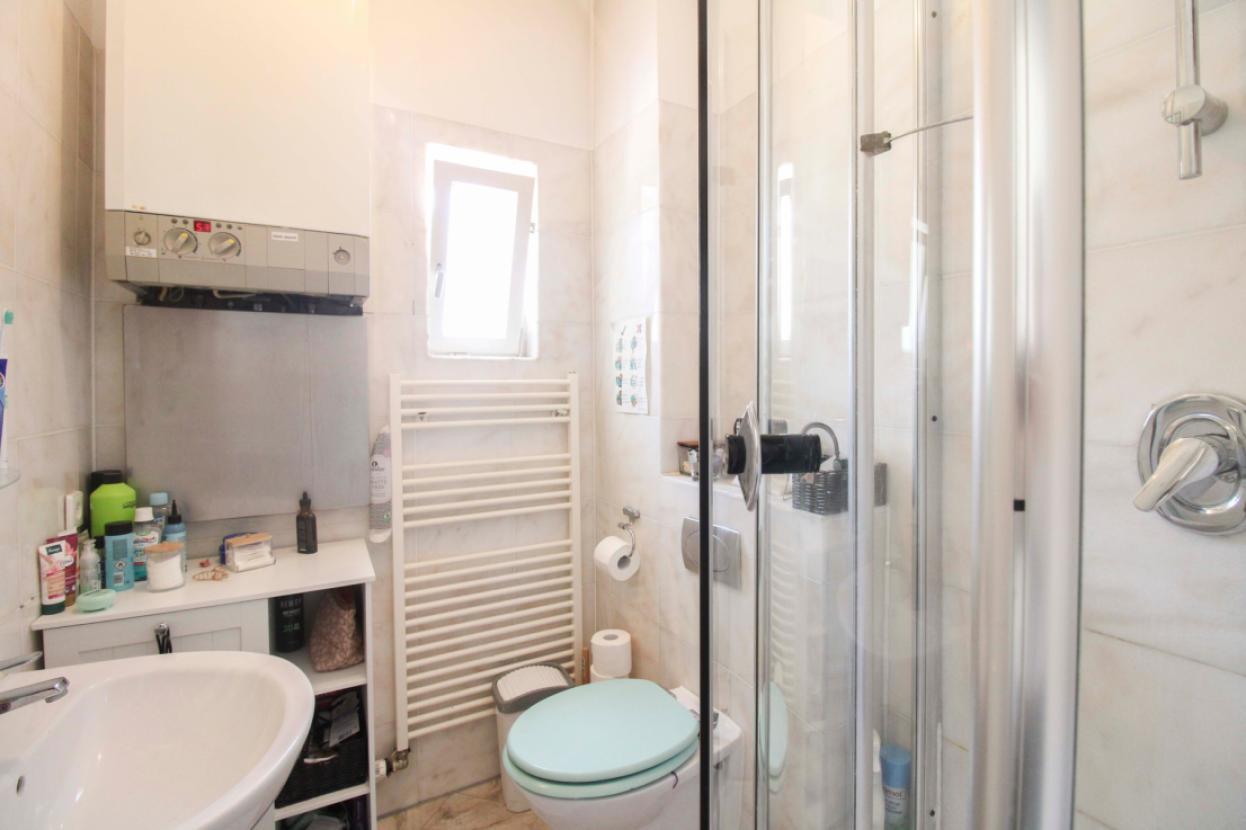Badezimmer 2.OG