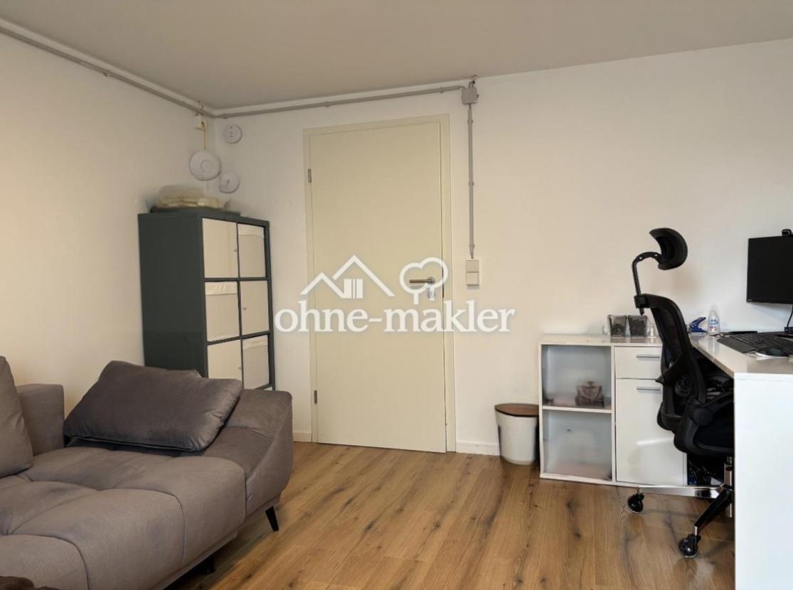 Büro / Gästezimmer UG