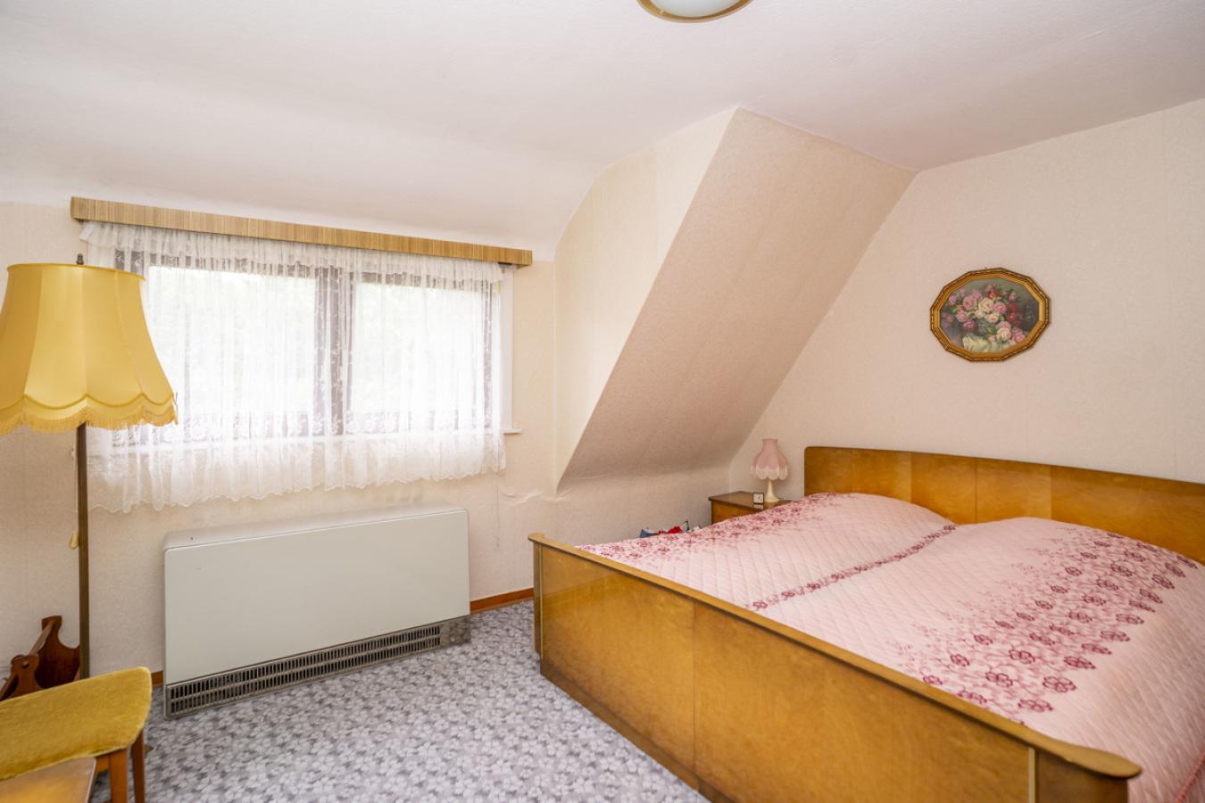 DG - Schlafzimmer