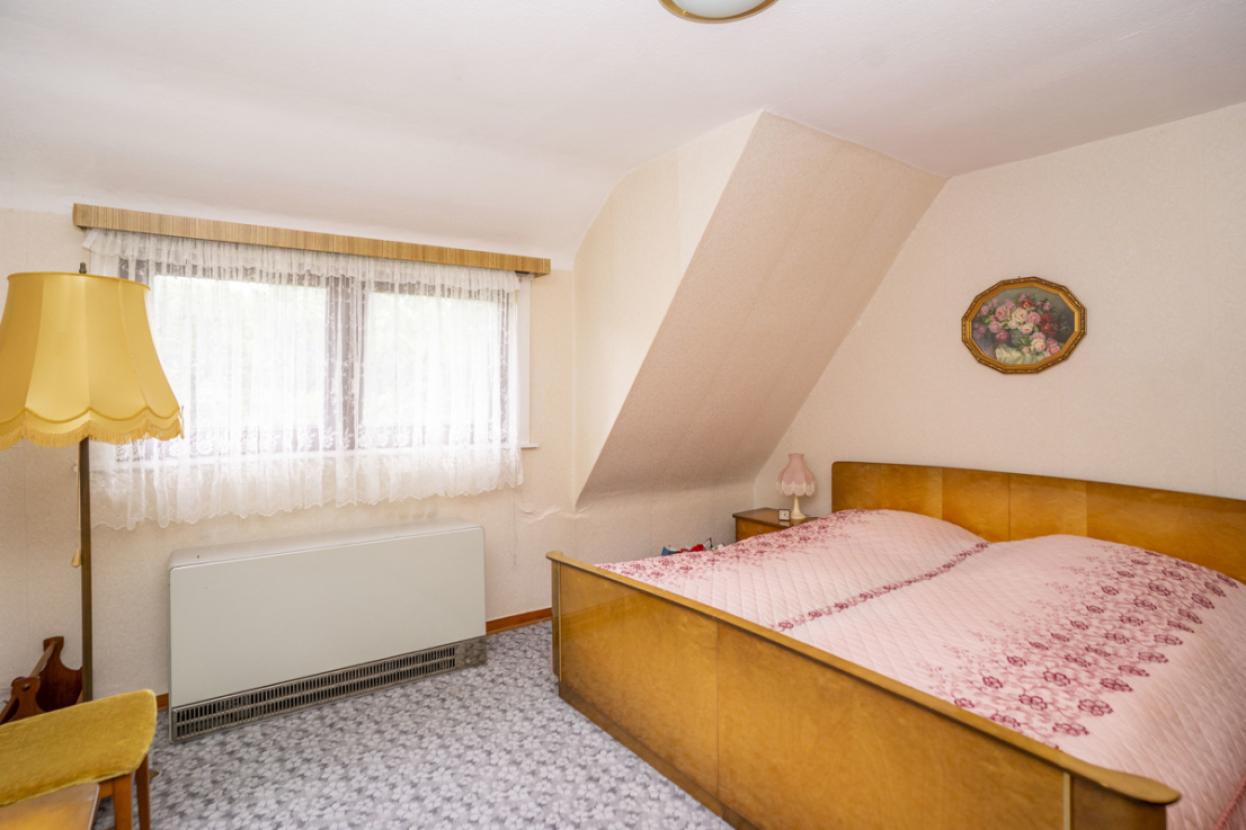 DG - Schlafzimmer