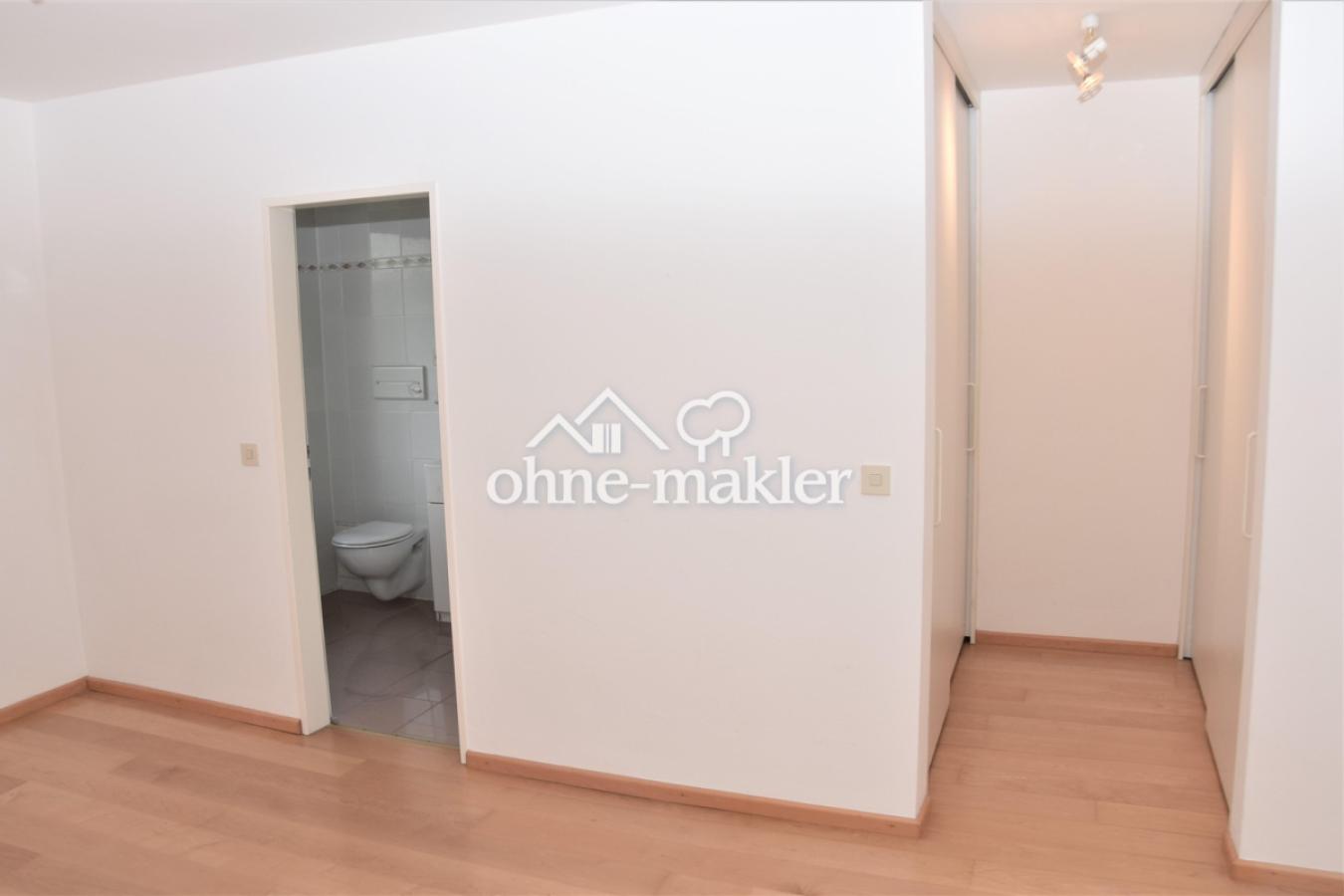 Schlafzimmer / Ankleide
