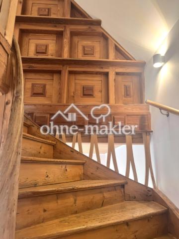 Treppe in das 2. OG