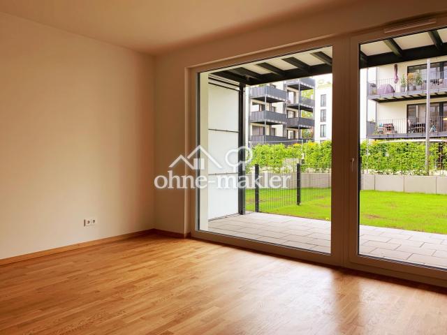 Zimmer mit großer Glasfront