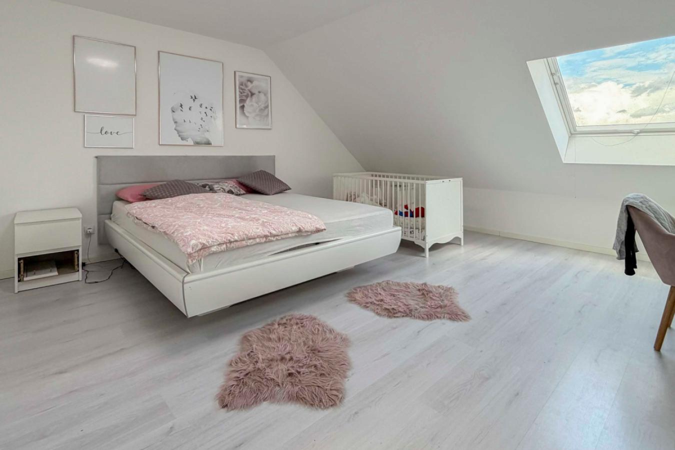Schlafzimmer im DG