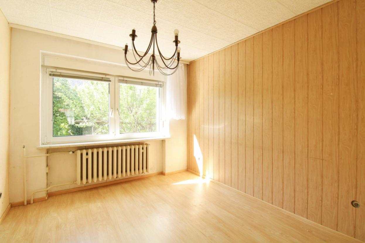 Büro EG