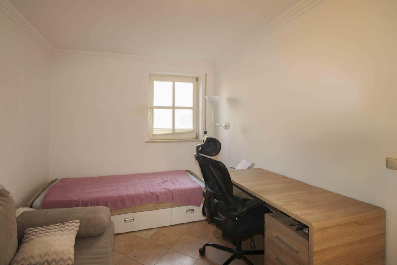 Büro im EG