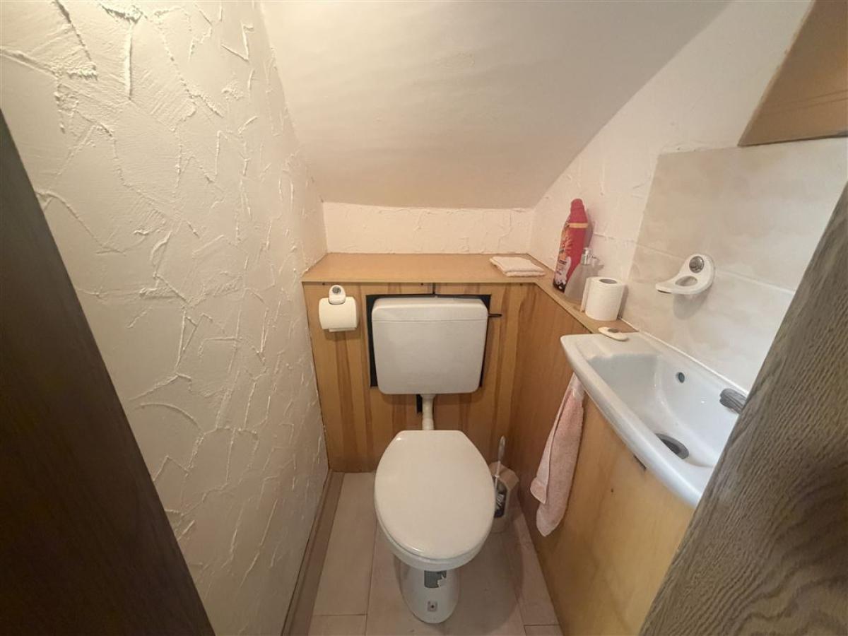 WC KG