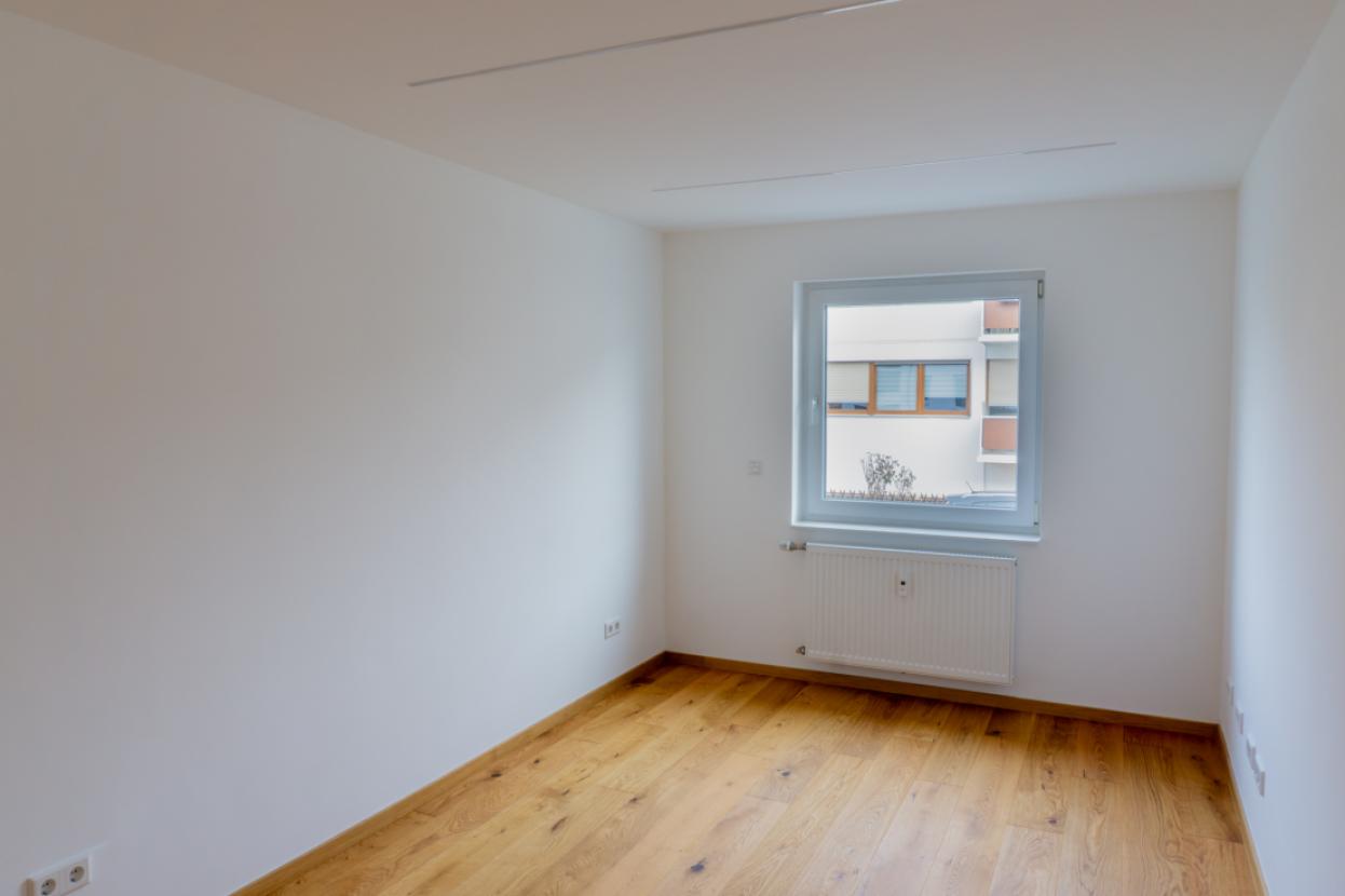 Kinderzimmer (EG) 1