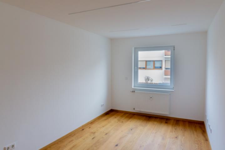 Kinderzimmer (EG) 1
