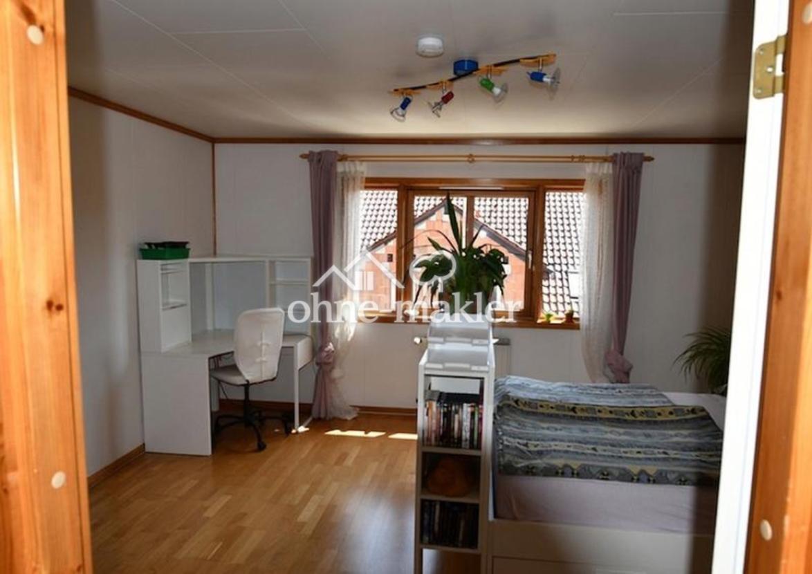 Zimmer oben Süd Bild 1