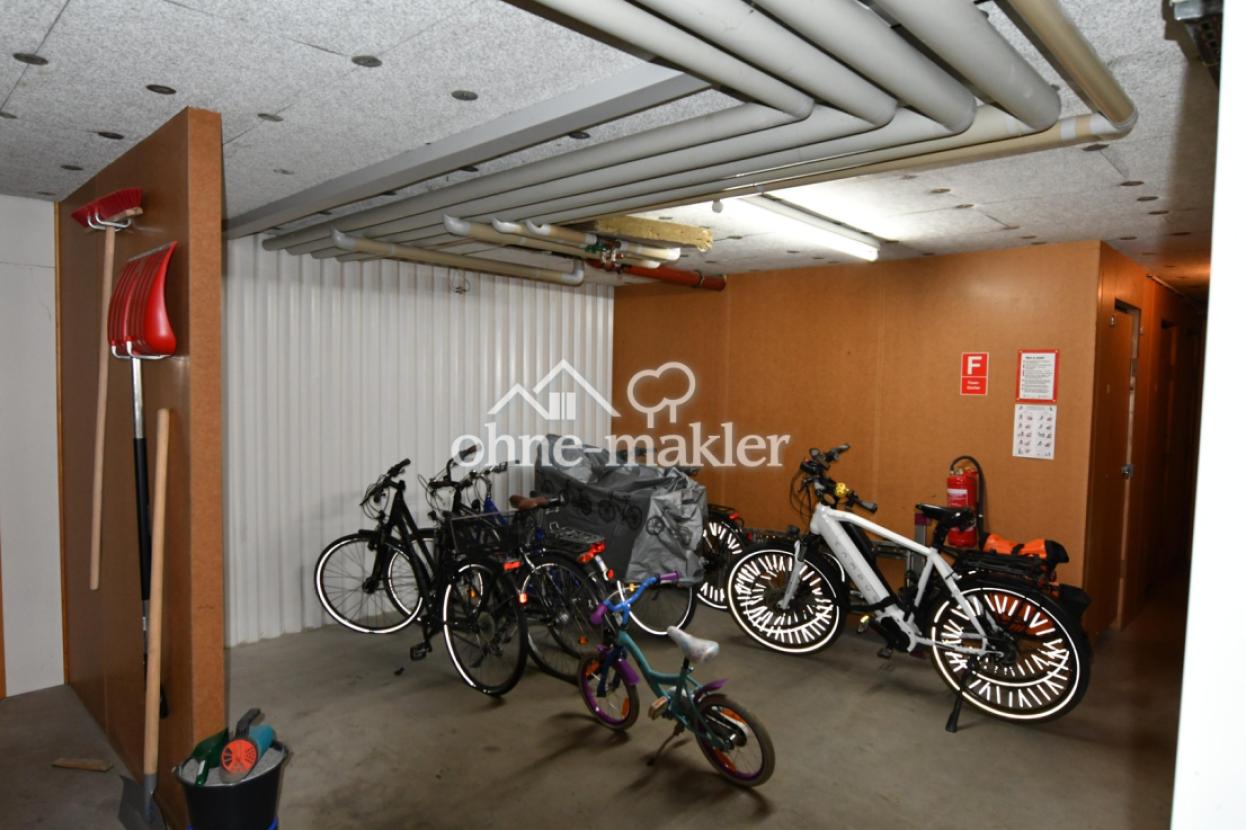 Fahrradabstellraum