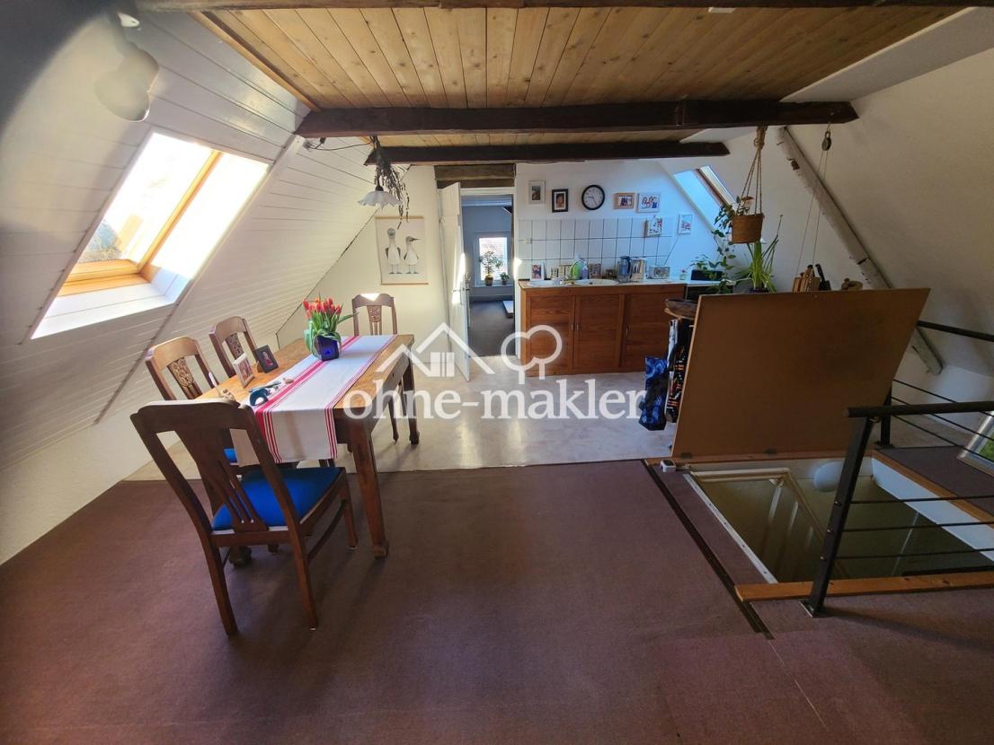 Mittleres Zimmer Dachgeschoss