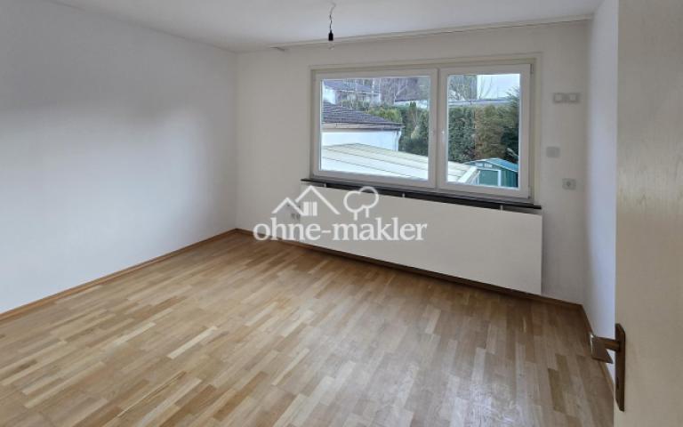 Arbeits-/Kinder-Zimmer EG