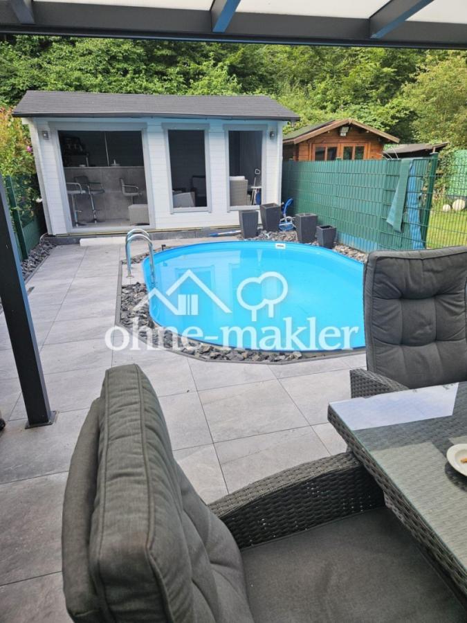 Terasse mit Pool