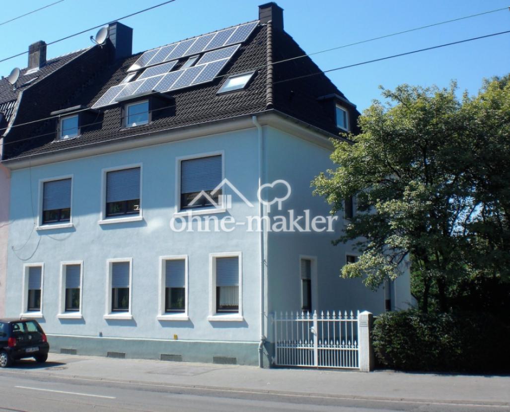 Straßenansicht