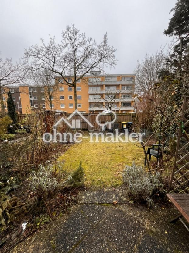 Garten im Winter ohne Laub