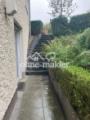 Seitentreppe zu unterer Etage