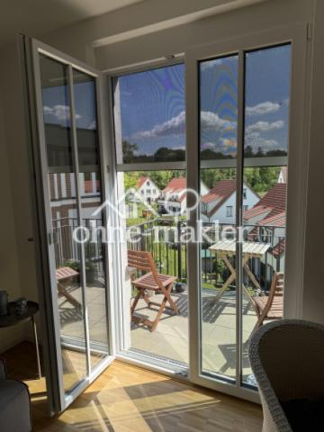 Blick mit Sonnenschutz