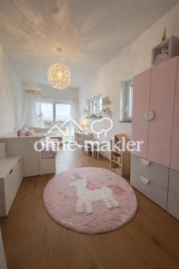 Kinderzimmer 1, 1.OG