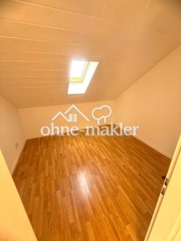 Blick ins Kinderzimmer / Büro