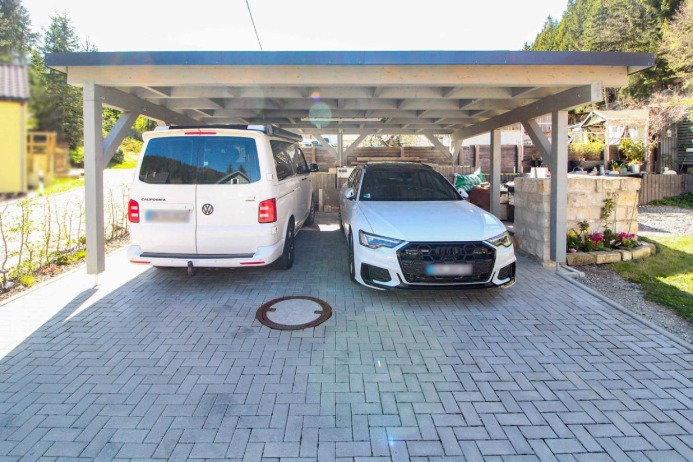 Carport