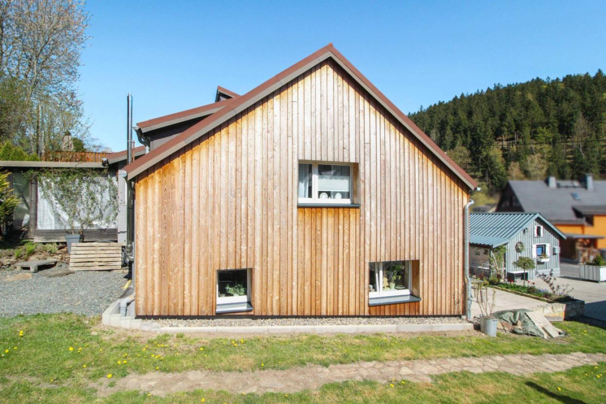 Seitenansicht Haus