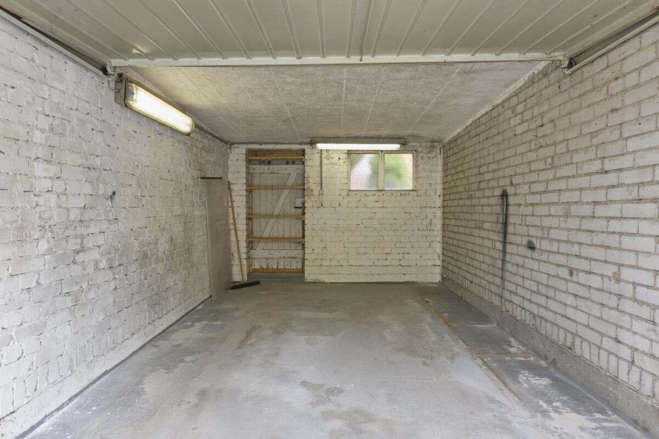 Garage innen