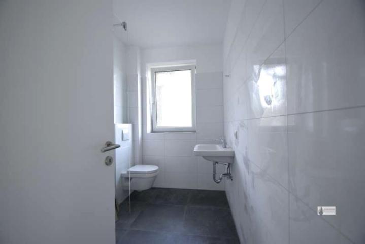 Blick ins neue Badezimmer