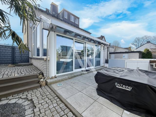 Haus mit Terrasse