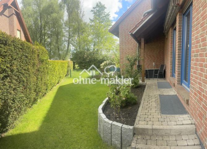 Garten mit zweiter Terasse