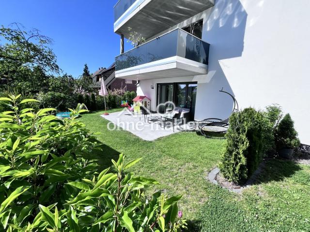Terrasse und Privatgarten