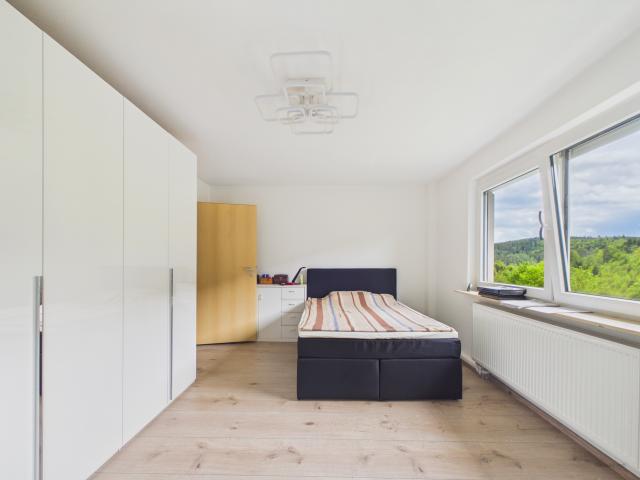 Schlafzimmer 1 im EG