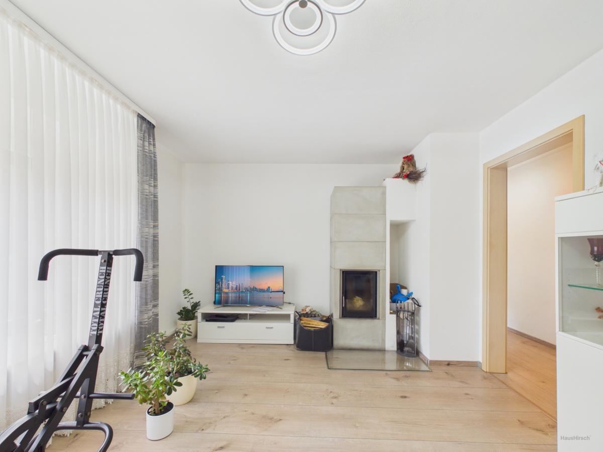 Wohnzimmer EG mit Kamin