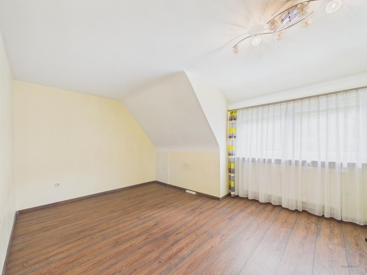 Schlafzimmer 2 OG