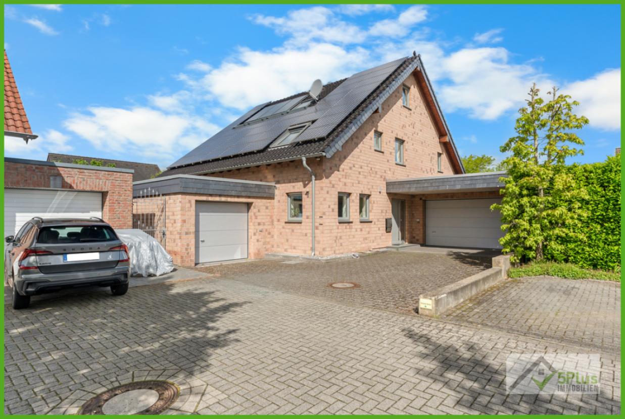 5Plus Immo Haus zum Kauf Inden / Altdorf Frontnasicht
